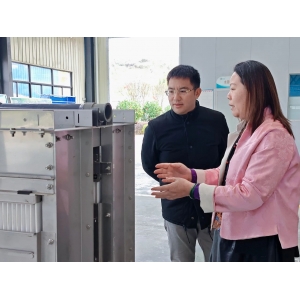 Zeng Lingbo, general manager of ASAV, visited Briwater for r